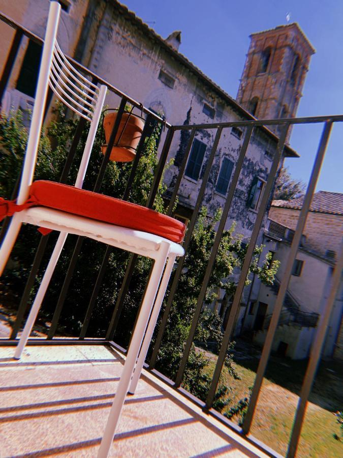Claves Claustri - Storico Con Balcone Sarteano
