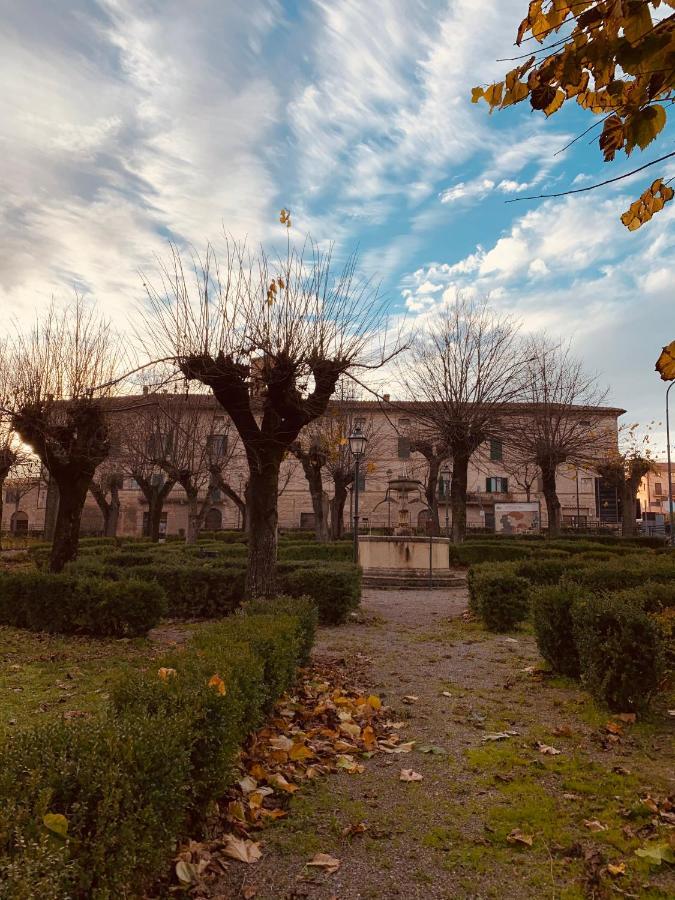 Apartment Claves Claustri - Storico Con Balcone