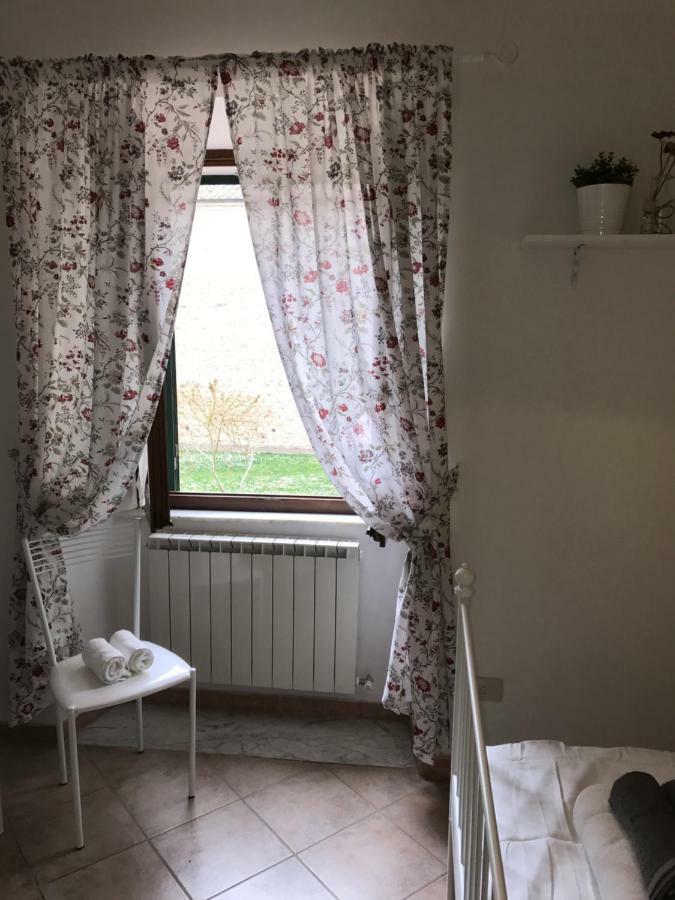 Claves Claustri - Storico Con Balcone Apartment *
